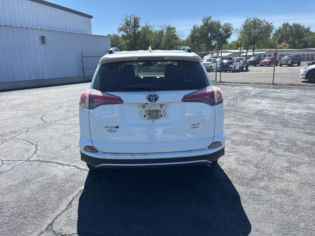 Certified Used 2018 White Toyota XLE image 5