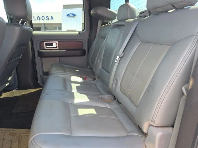 Used 2013 White Platinum Clearcoat Metallic Ford Lariat image 10