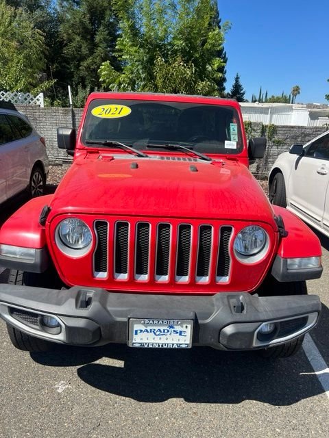 Used 2021 Red Jeep Unlimited Sahara image 3