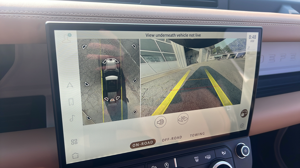 New 2026 White Land Rover X-Dynamic SE image 27
