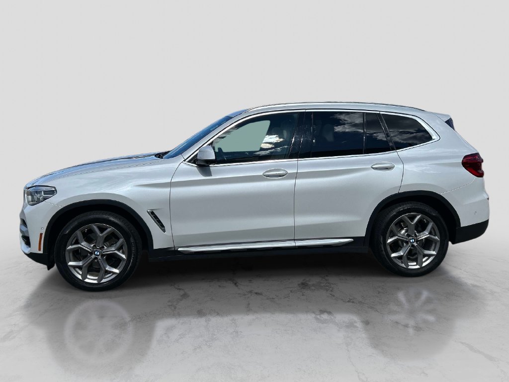 Used 2021 White BMW xDrive30i image 2