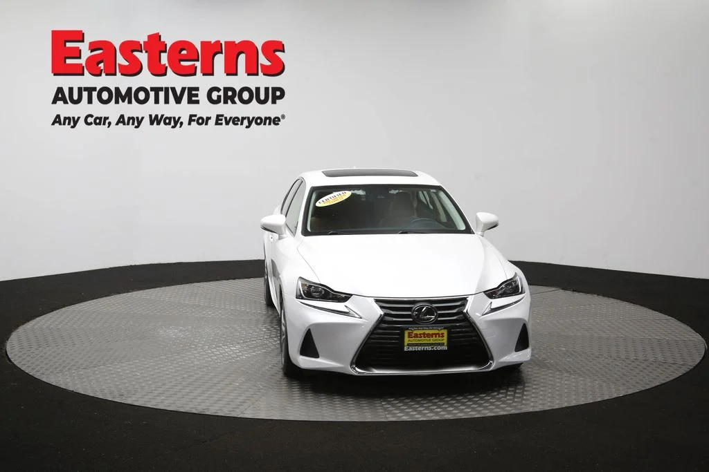 Used 2018 White Lexus 300 image 52