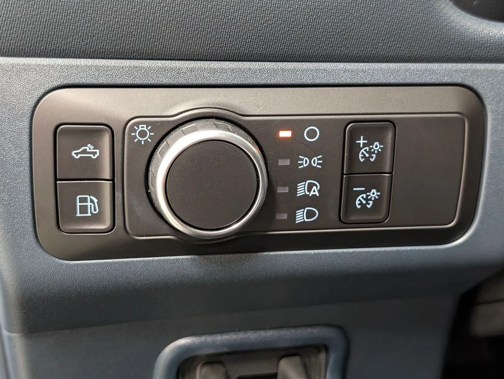 New 2026 White Ford XLT image 9
