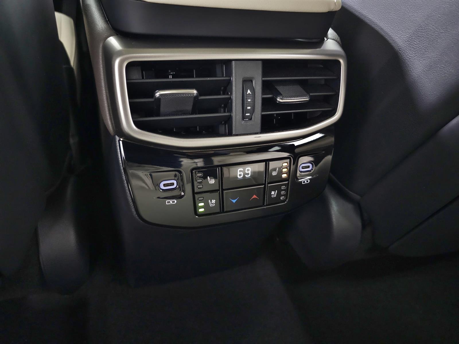 Certified Used 2023 Caviar Lexus RX 350 image 36