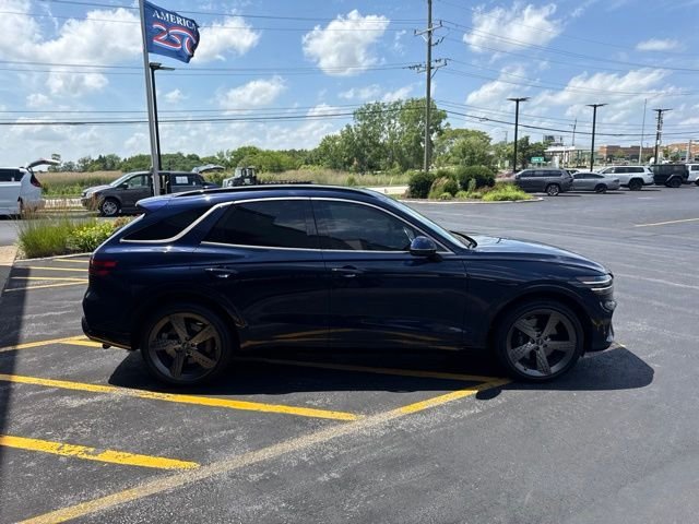Used 2023 Adriatic Blue Genesis 2.5T image 5