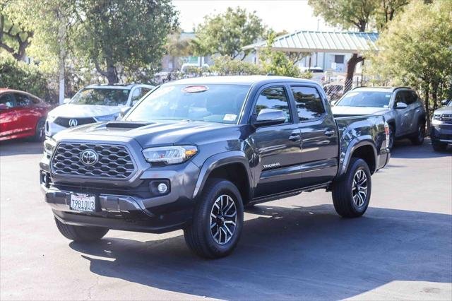 Certified Used 2023 MAGNETIC GRAY MET. Toyota  image 3