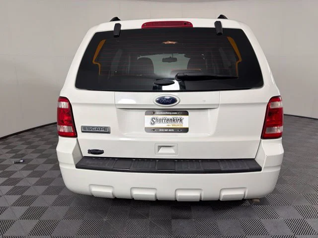 Used 2012 White Ford XLS image 7