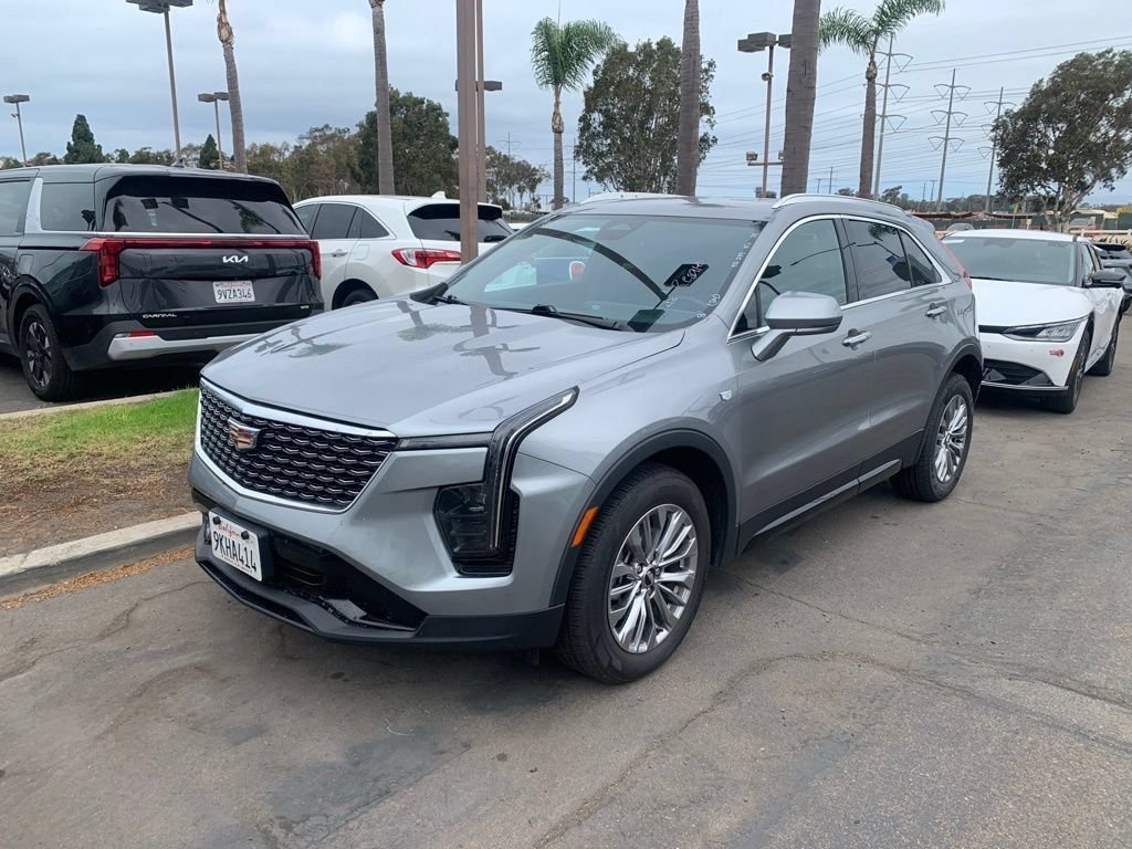 2024 Cadillac XT4 Premium Luxury