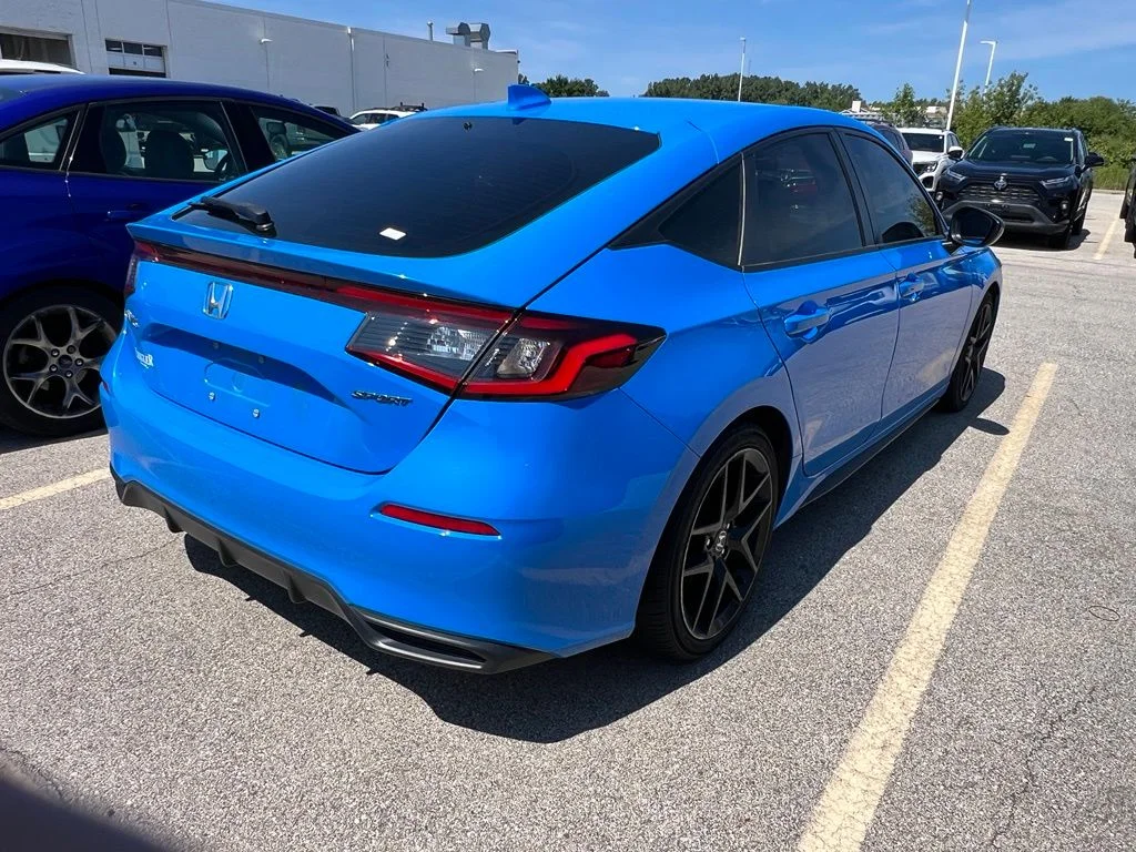 Used 2023 Boost Blue Pearl Honda Sport image 4