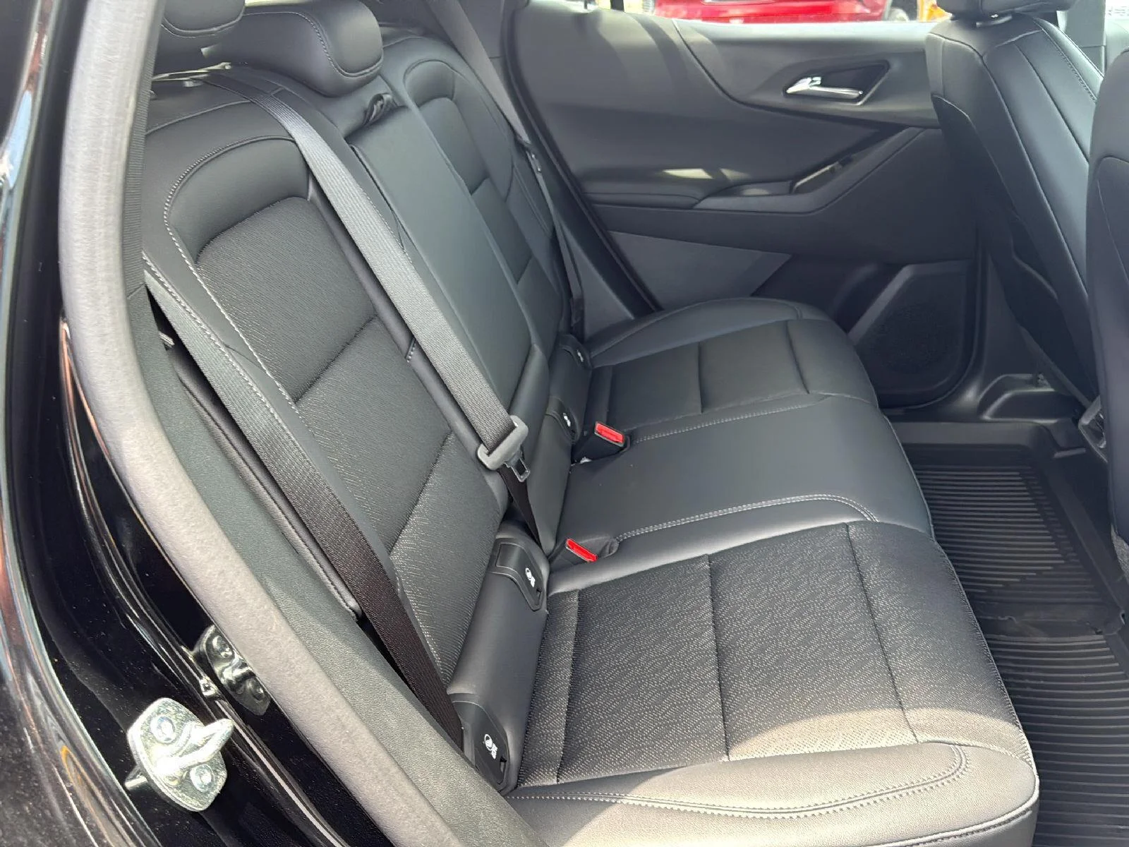 2027 Chevrolet Equinox LT - Photo 26