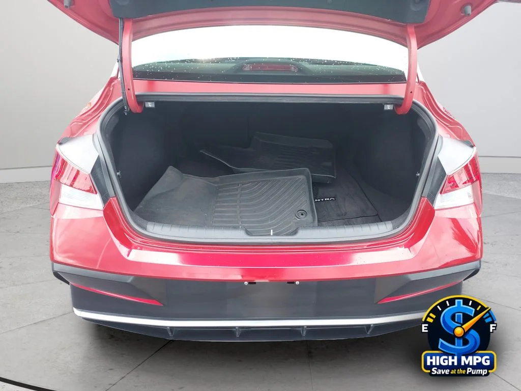 Used 2024 Red Hyundai SEL image 30