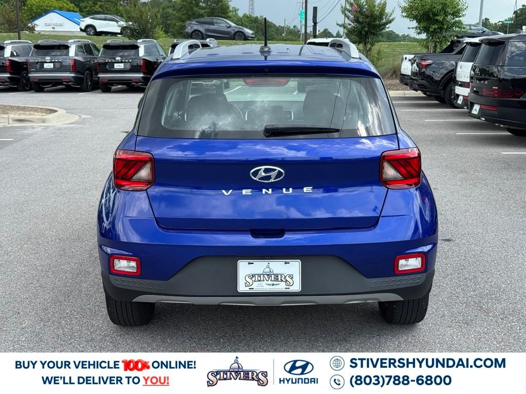 2024 Hyundai Venue SEL - Photo 12