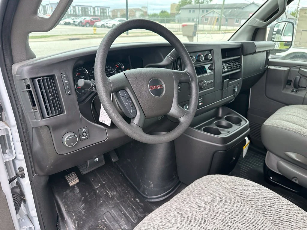 2026 GMC Savana Cargo Work Van - Photo 14