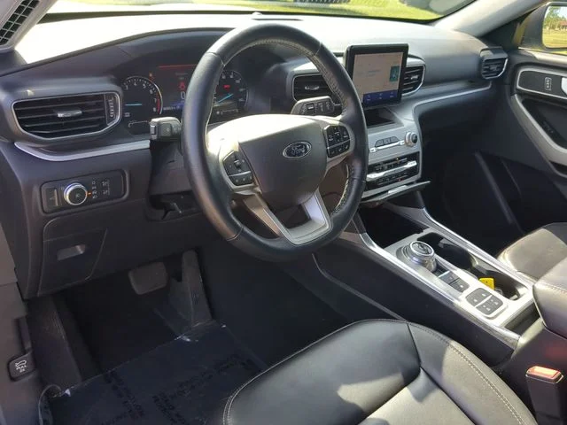 Used 2022 Silver Ford XLT image 20