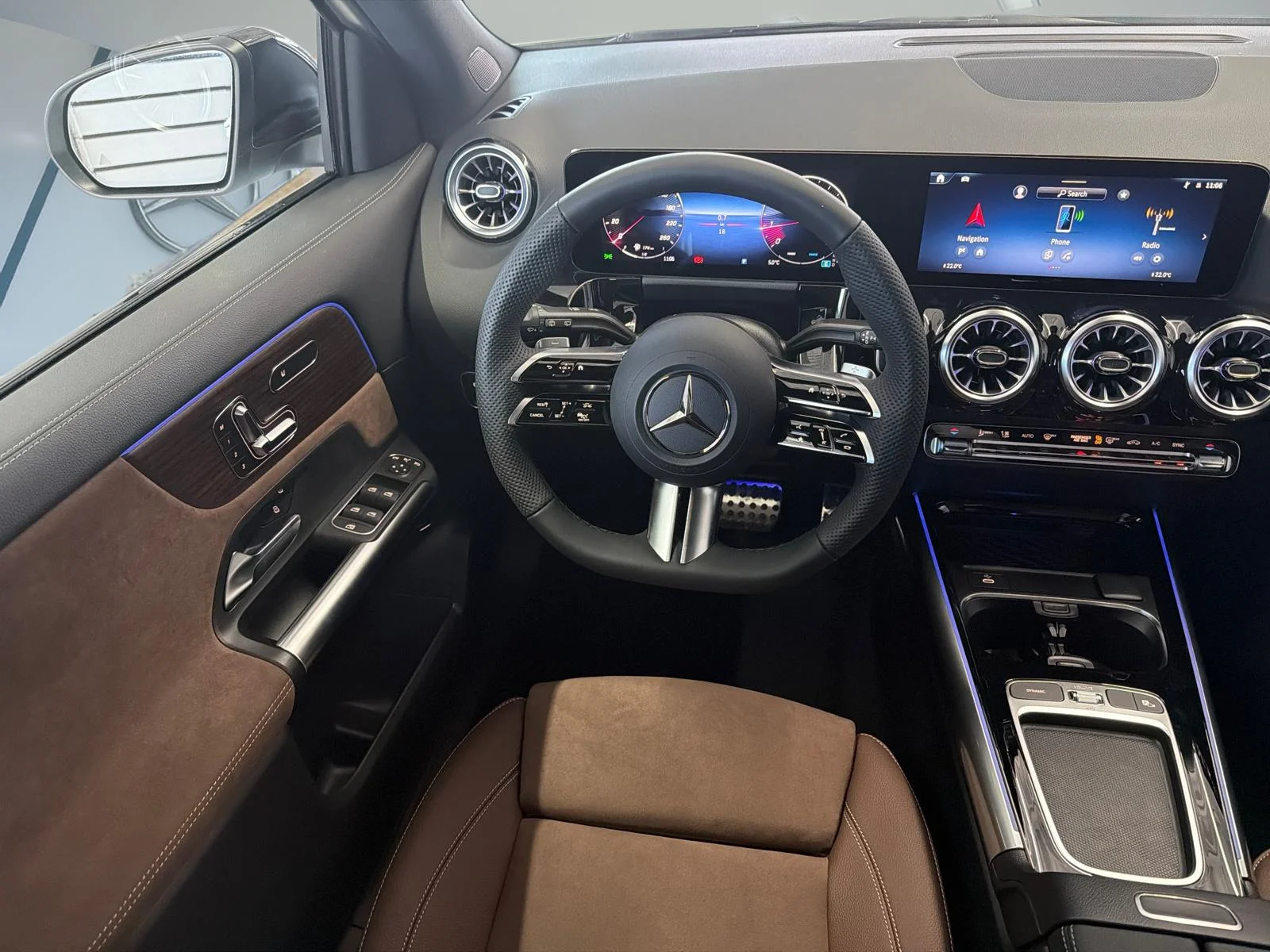 Used 2026 White Mercedes-Benz GLA 250 4MATIC SUV image 25