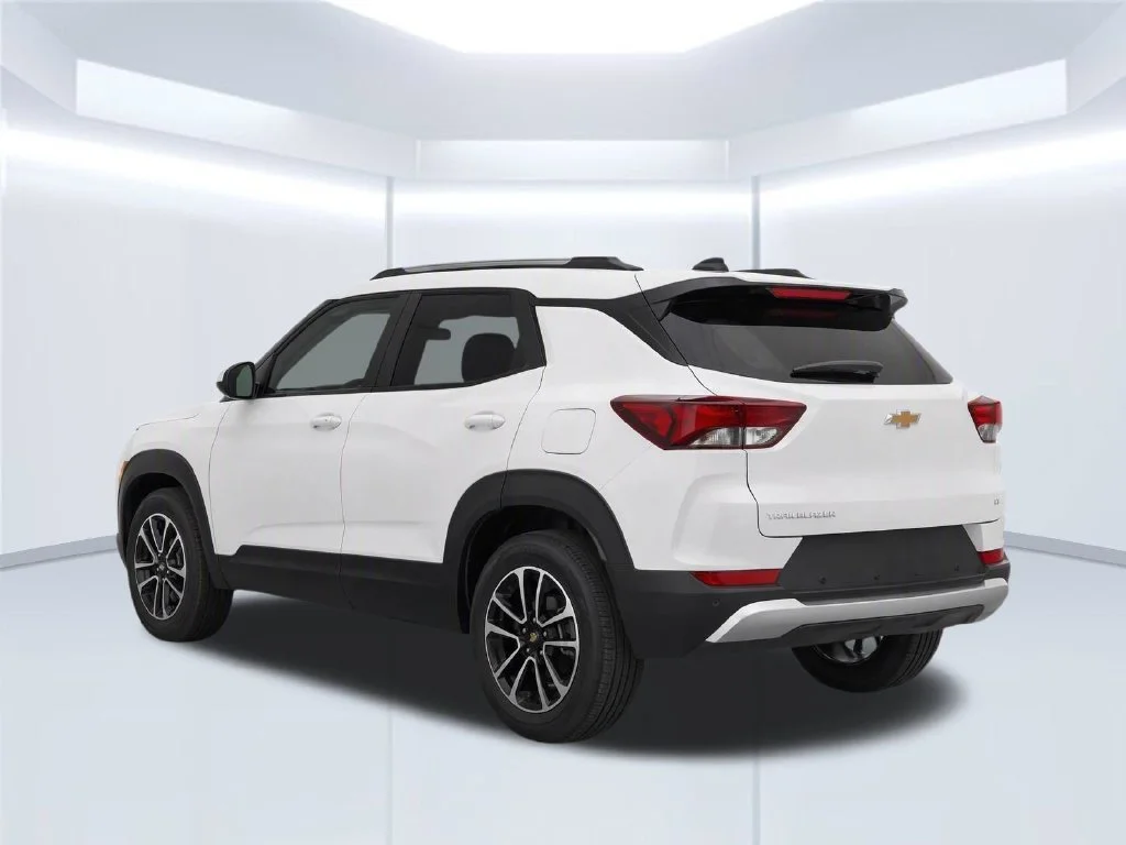 New 2026 White Chevrolet LT image 6