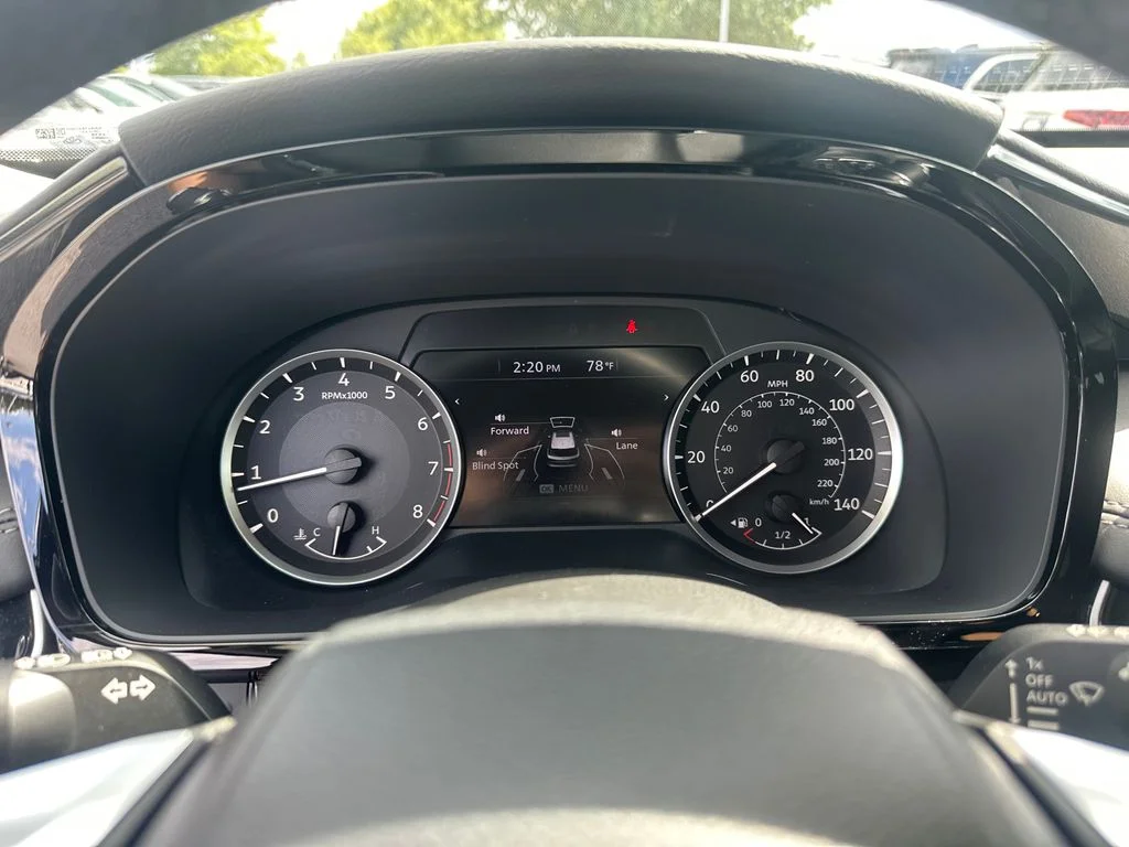 Used 2024 Black INFINITI PURE image 23