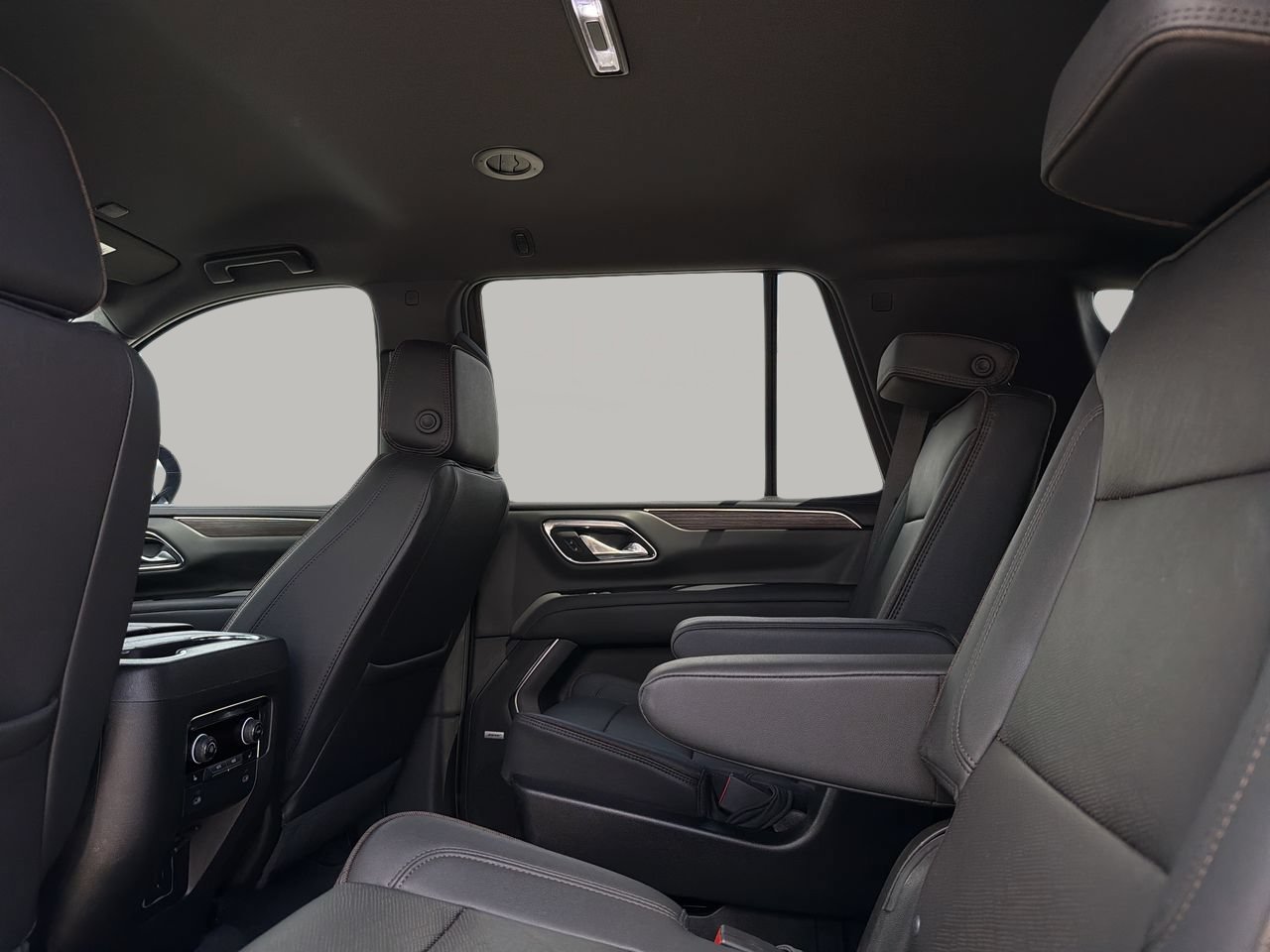Used 2024 Black Chevrolet High Country image 17