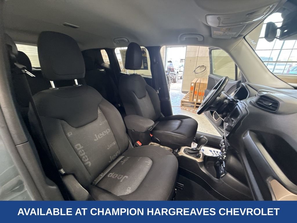 Used 2017 Anvil Jeep Latitude image 36
