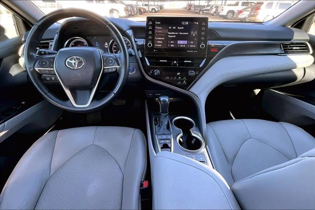 2021 Toyota Camry XLE - Photo 13