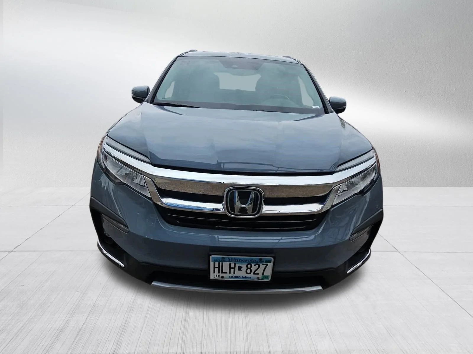 Certified 2022 Honda Pilot Touring with VIN 5FNYF6H96NB032564 for sale in Hopkins, Minnesota
