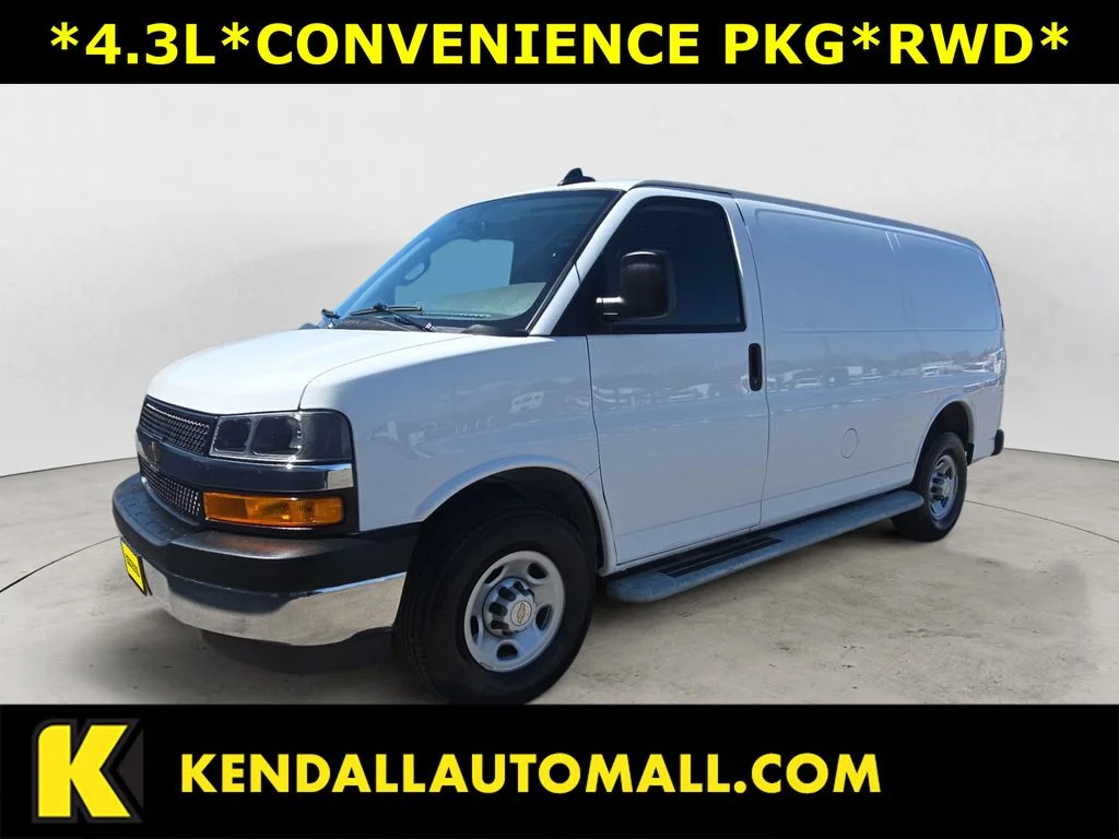 2024 Chevrolet Express 2500 Work Van HD's photo