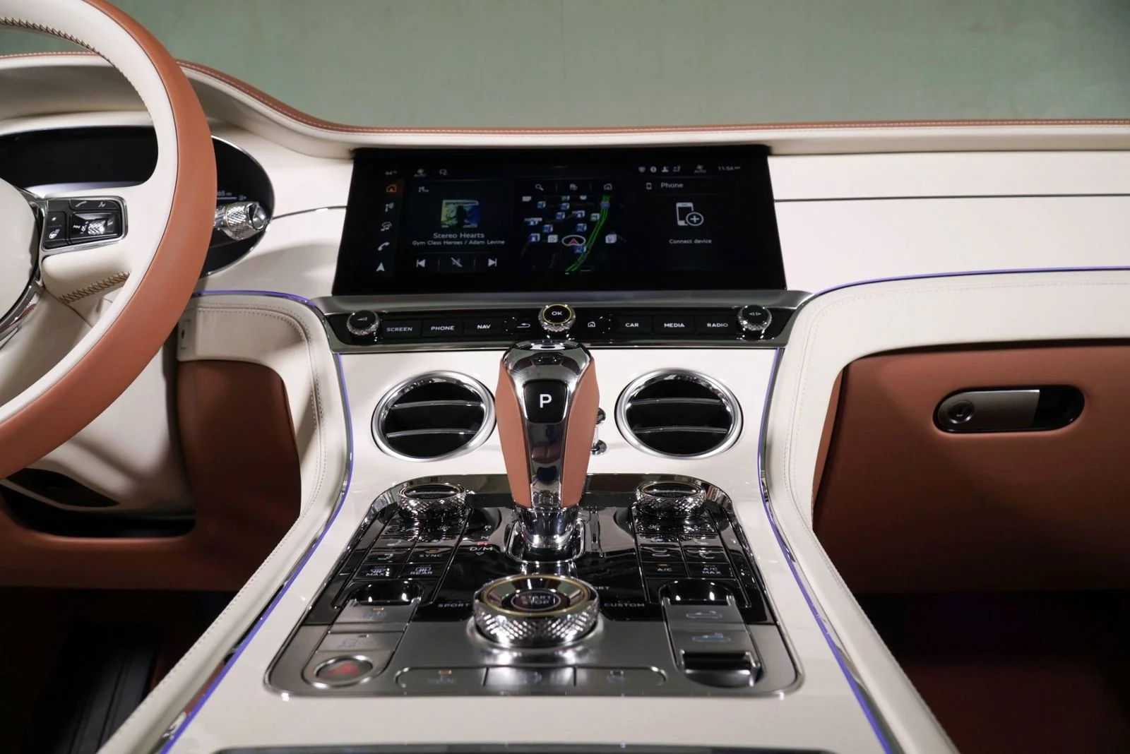 New 2026 White Bentley  image 20