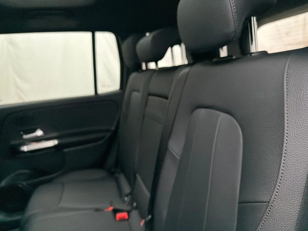 New 2026 Gray Mercedes-Benz GLB 250 image 18