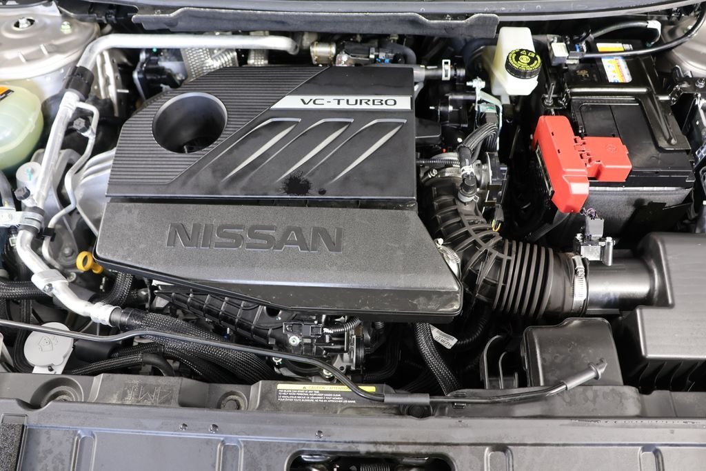 Used 2025 Gold Nissan SL image 25