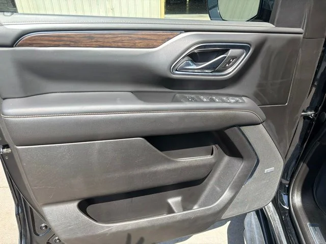 Used 2021 Black Chevrolet Premier image 19