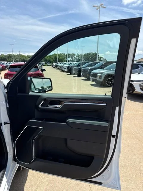 2026 GMC Sierra 1500 SLE - Photo 16