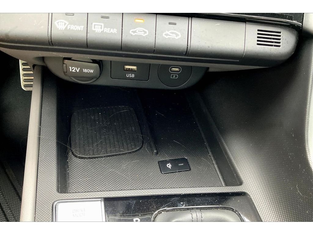 Used 2026 Gray Hyundai SEL Sport image 22