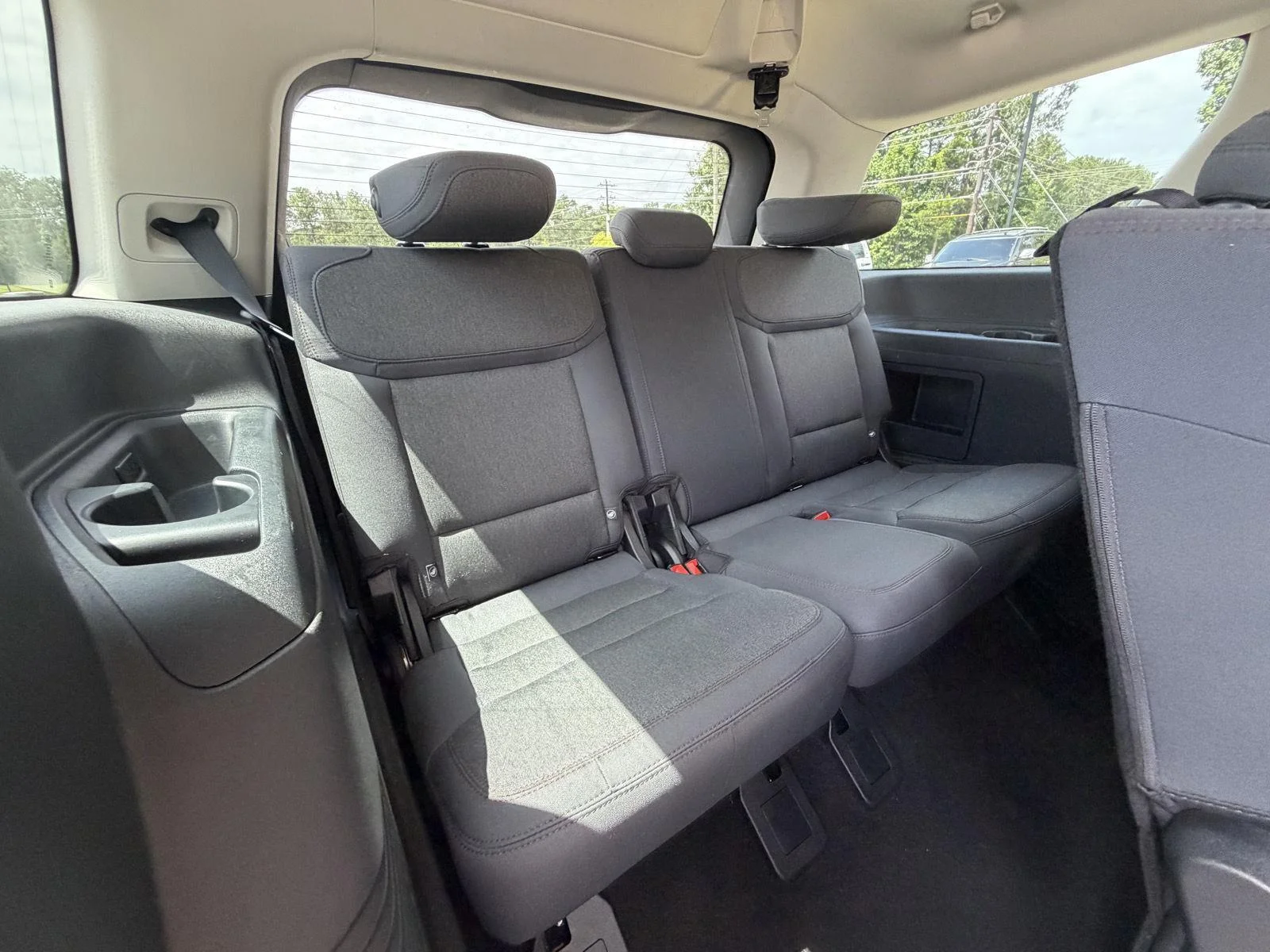 Used 2025 Oxford White Ford Active image 22