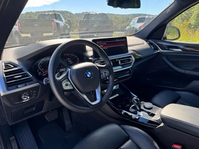 Used 2023 Blue BMW xDrive30i image 17