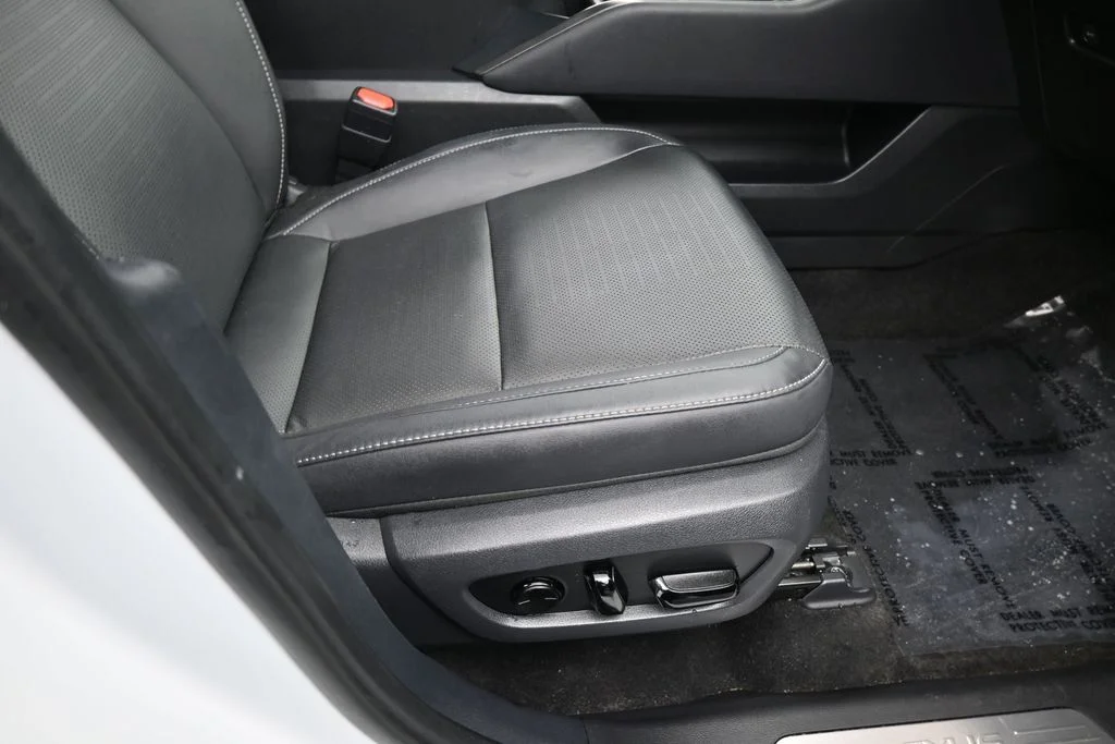 Used 2024 White Lexus 350 Premium image 43