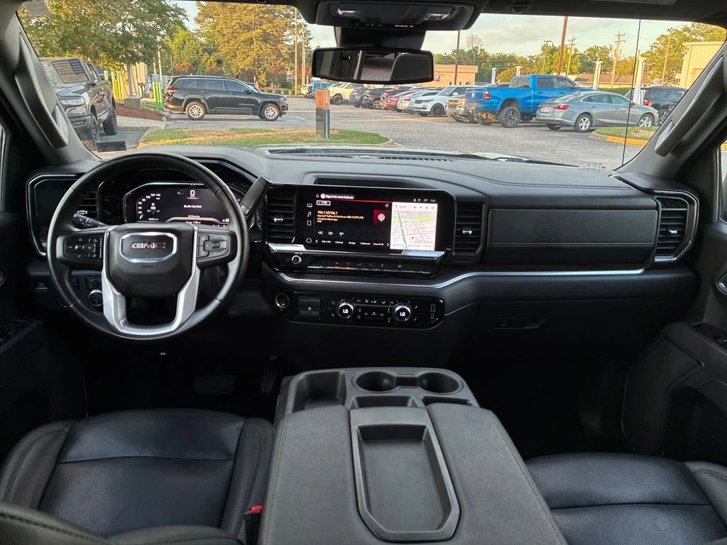 Used 2025 Black GMC SLT image 13