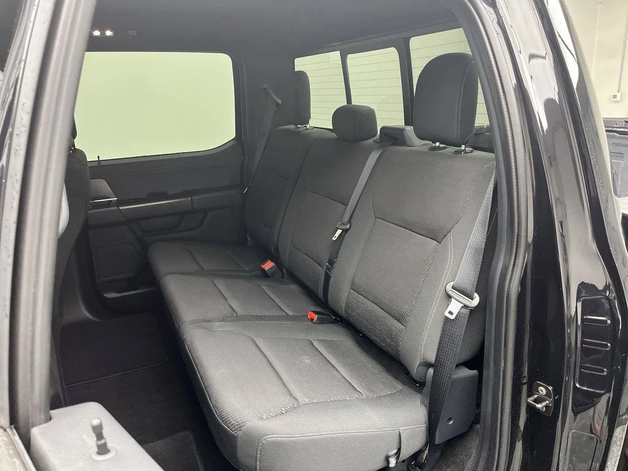 Used 2024 Black Ford XLT image 14