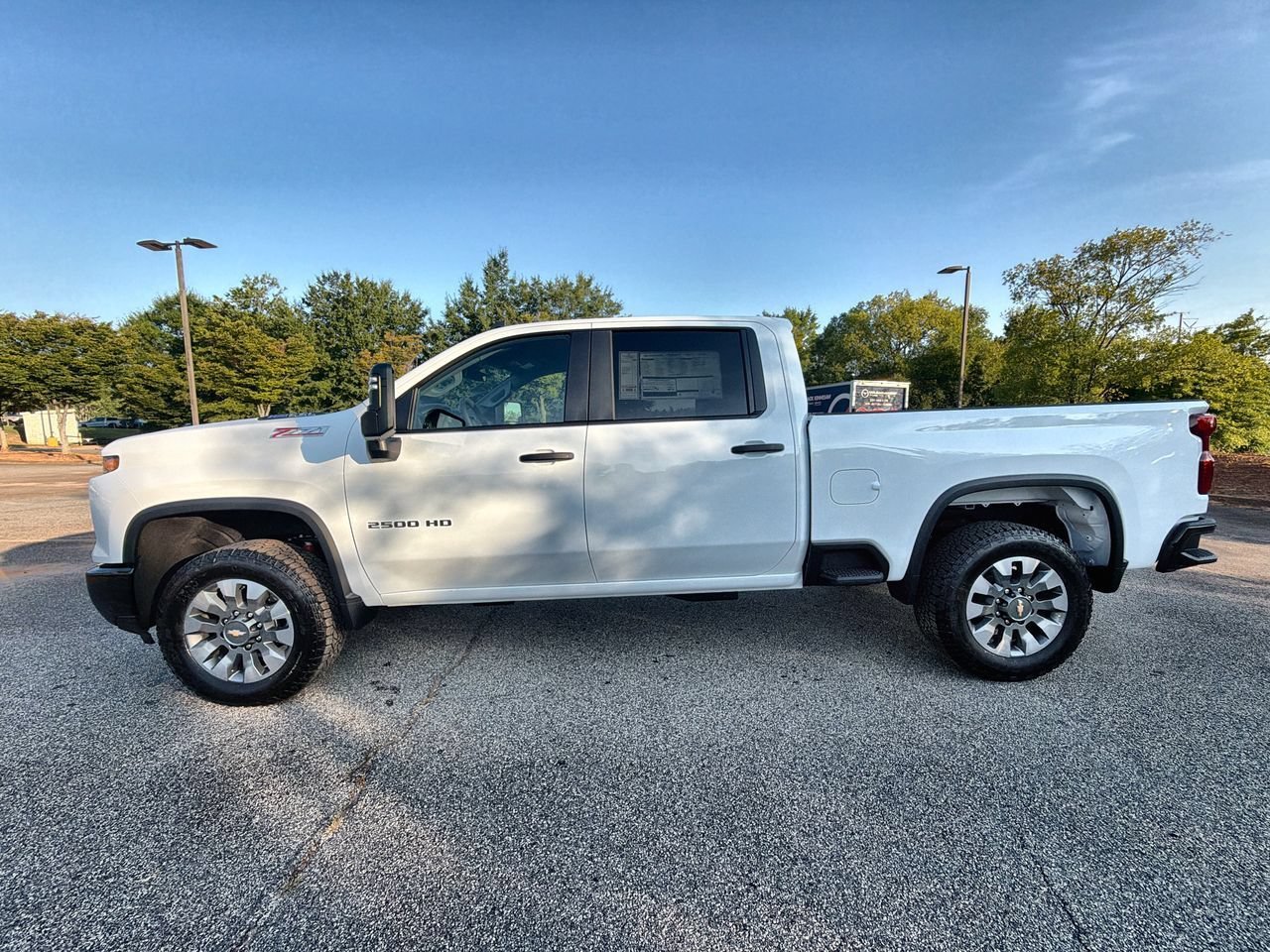 New 2026 Summit White Chevrolet Custom image 5