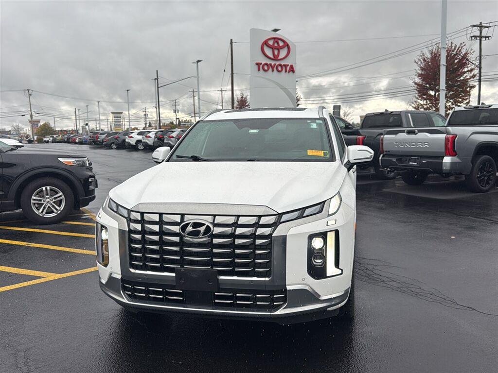 Used 2024 Hyper White Hyundai Calligraphy image 8