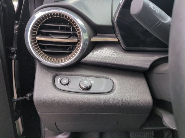 Used 2024 Mosaic Black Metallic Chevrolet ACTIV image 19