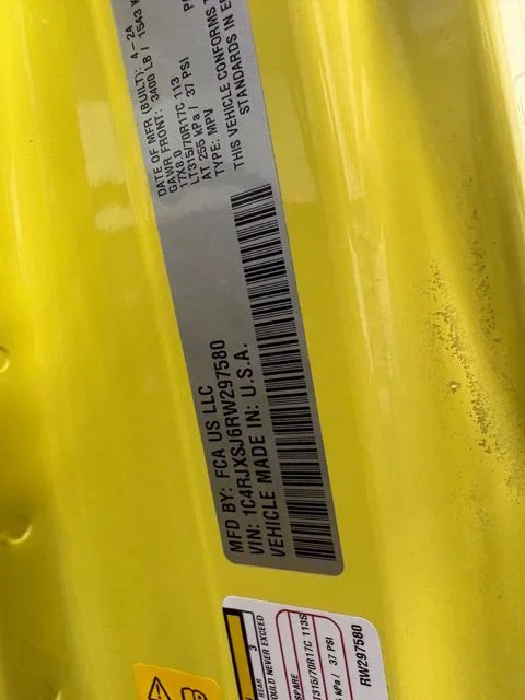 Used 2024  Jeep Rubicon 392 image 30