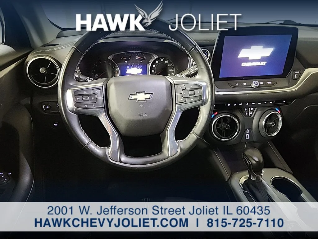 Used 2023 Gray Chevrolet LT image 13