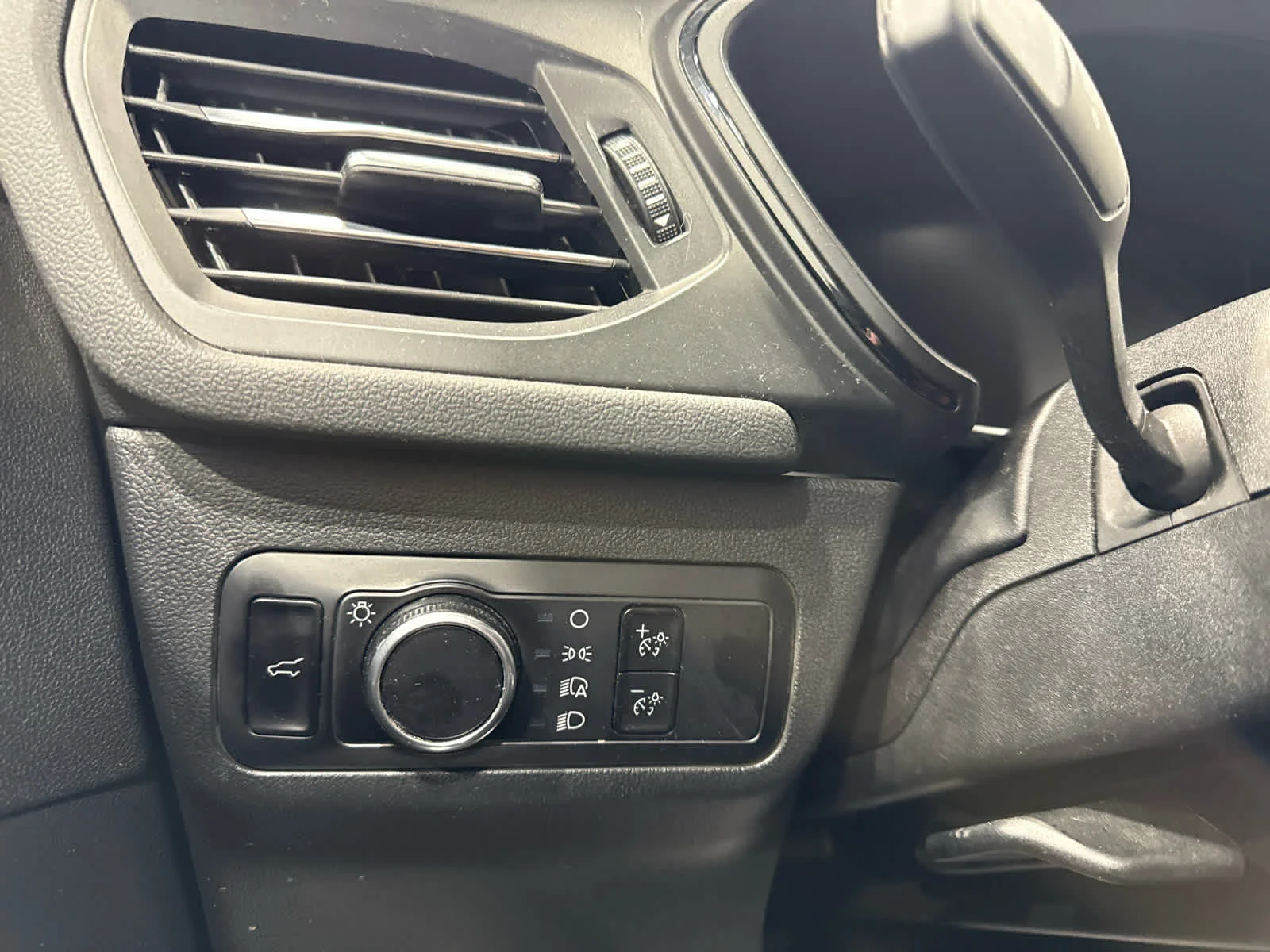 Used 2023 Whi/white Ford ST-Line image 21