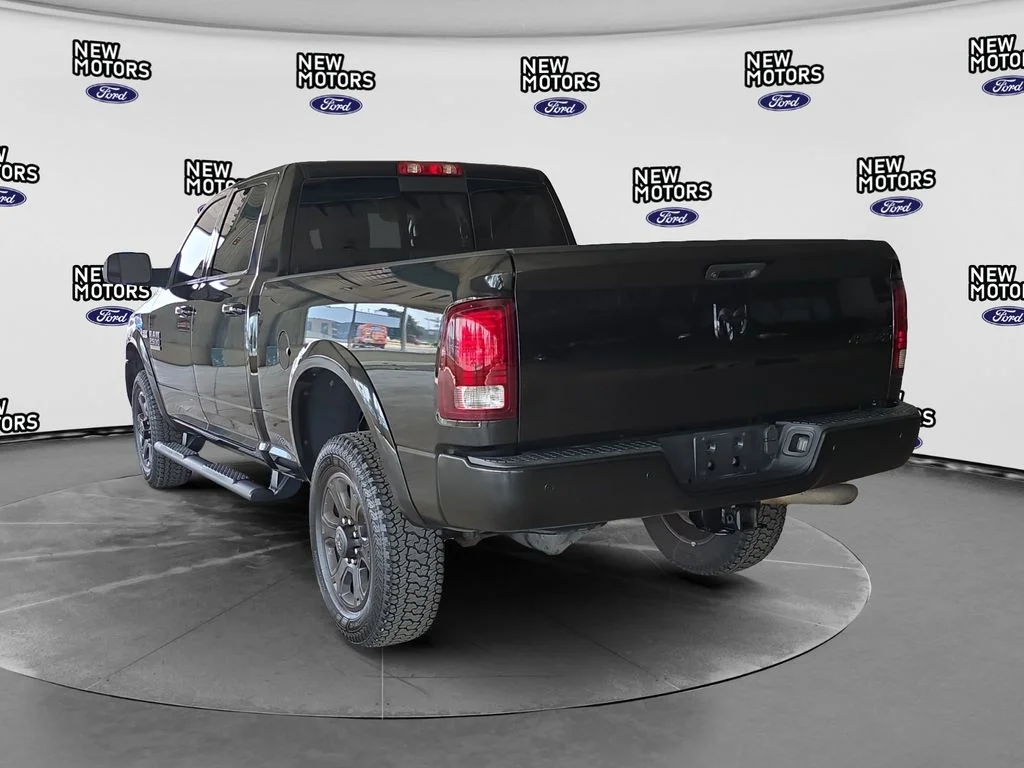 Used 2018 Brilliant Black Crystal Pearlcoat Ram Laramie image 2