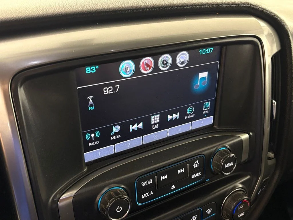 Used 2016 Gray Chevrolet LT image 28