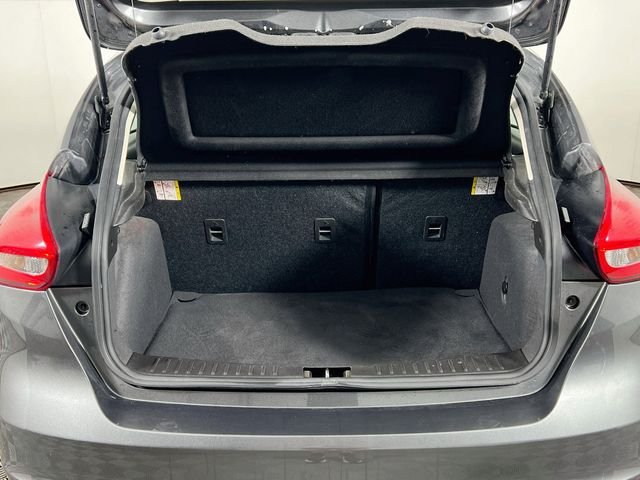2018 Ford Focus SE - Photo 23