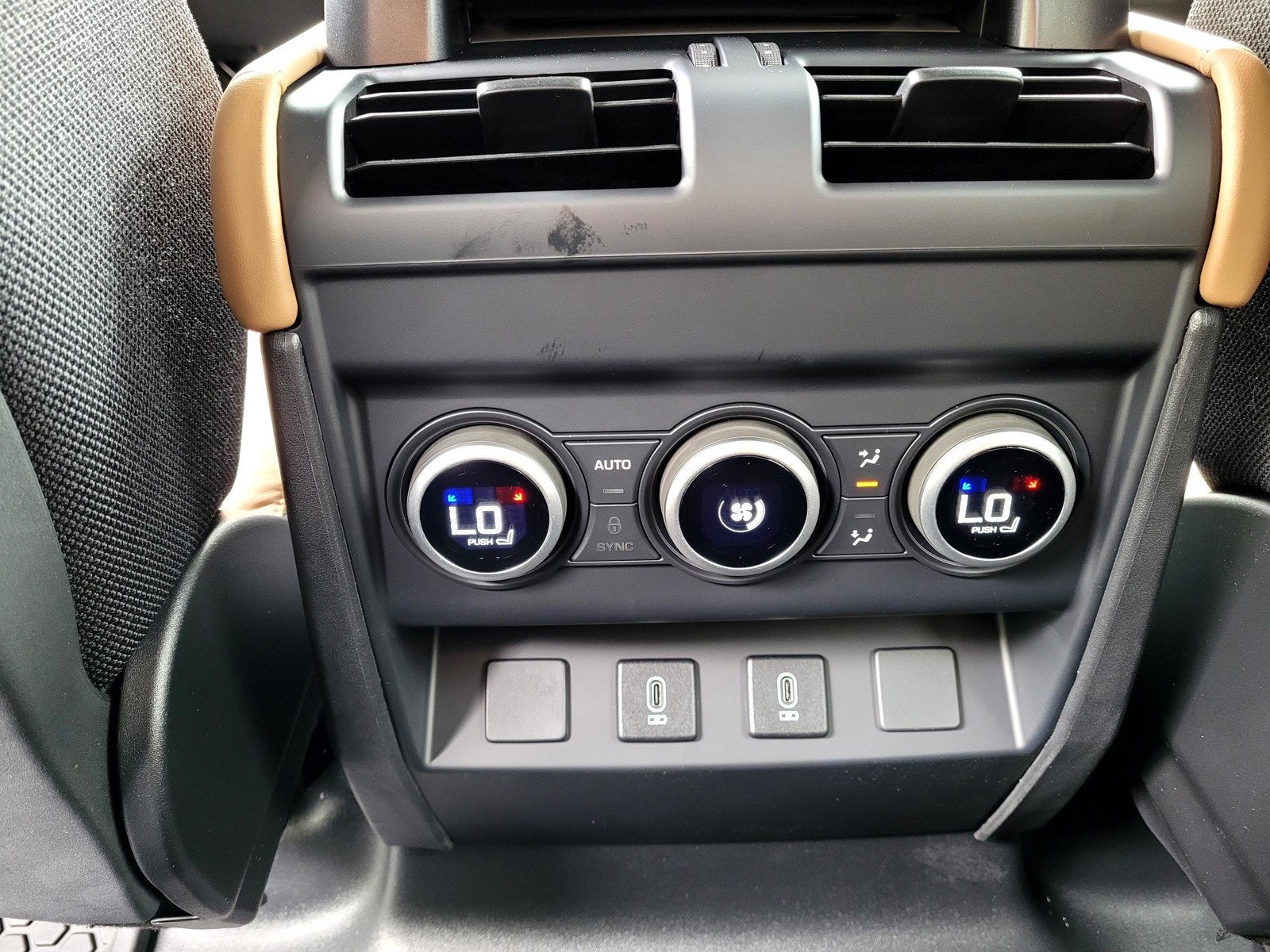 New 2026 Woolstone Green Land Rover X image 16