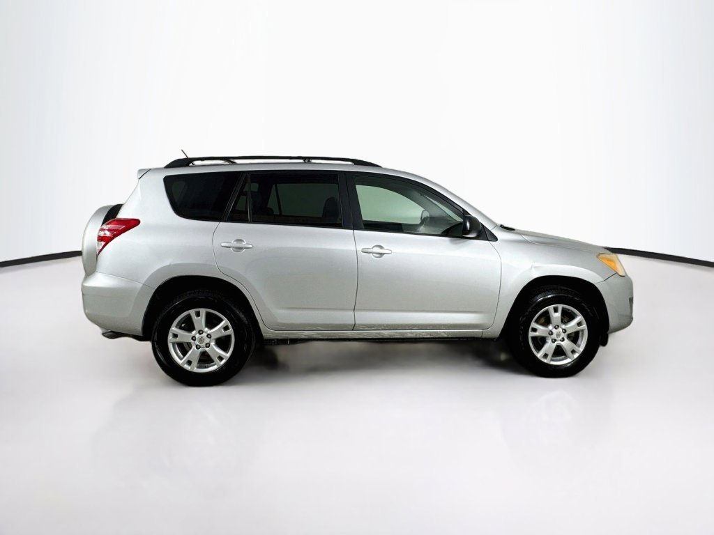 Used 2011 Classic Silver Metallic Toyota Base image 8