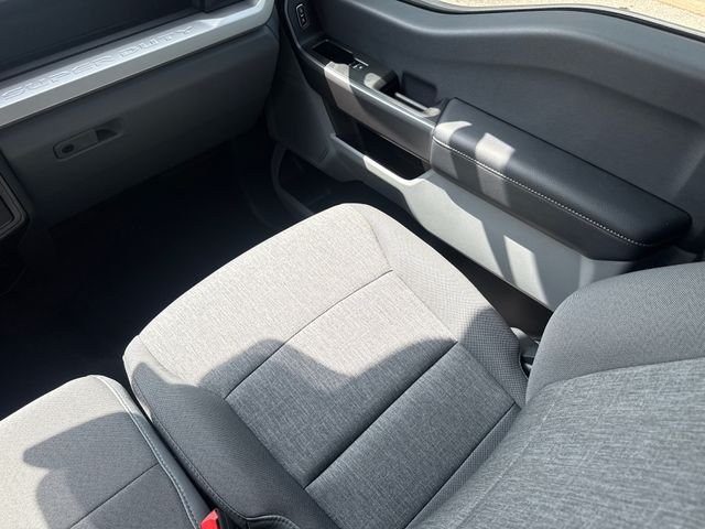 Used 2026 White Ford XL image 16