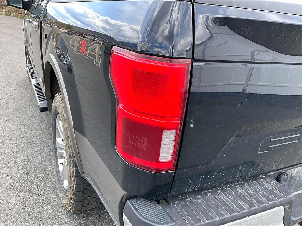 Used 2019 Agate Black Metallic Ford Lariat image 34